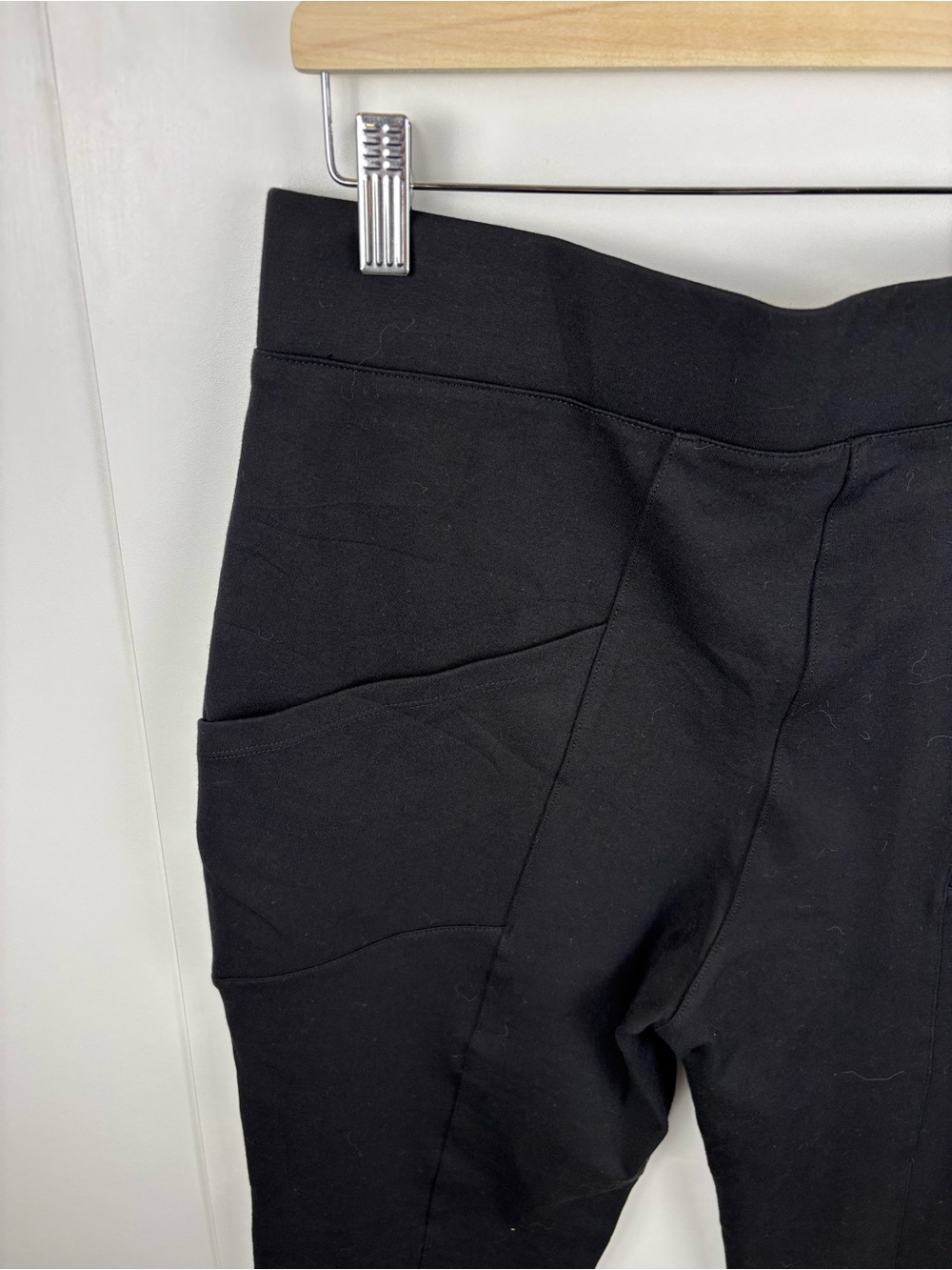 Betabrand 6-Pocket Dress Yoga Pant Bootcut Black sz L Petite Stretch Flare - Picture 6 of 9